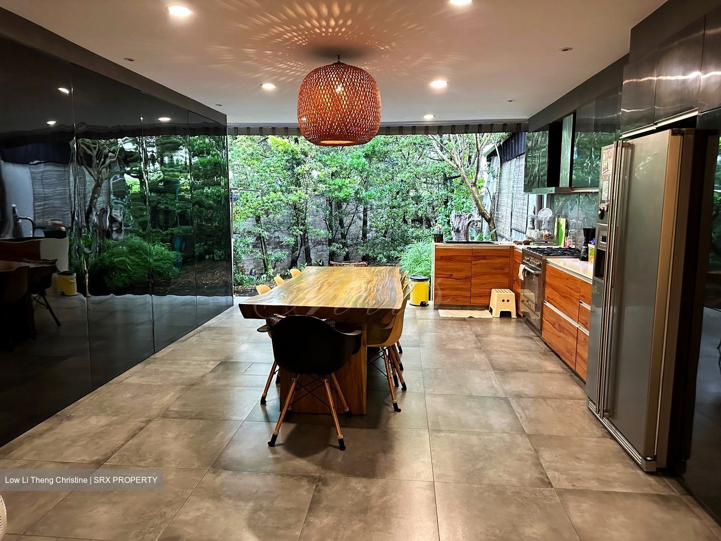 Lorong Kismis (D21), Terrace #605408171